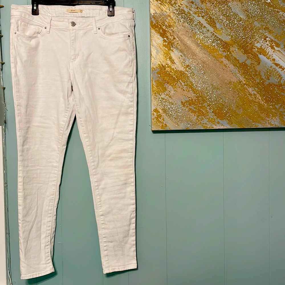 Levi Strauss Waist Size 32 White Skinny Jeans